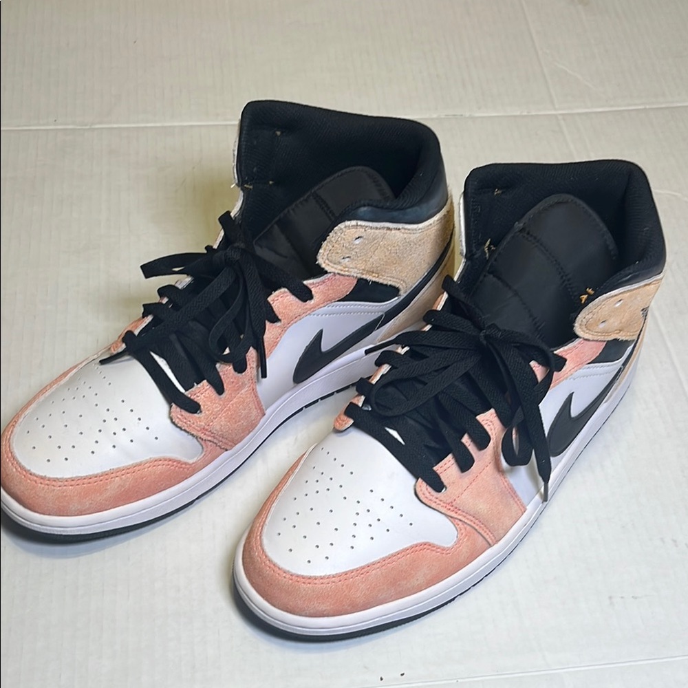 Nike Black and Pink Sneakers High-Top Design
